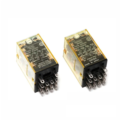 IDEC Elevator Relay RU4S-CD1-D24 - Image 3